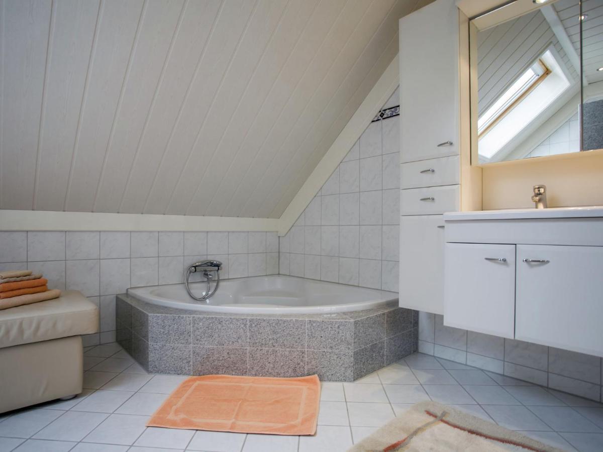 Boutique Apartment In Ritthem With Terrace 외부 사진